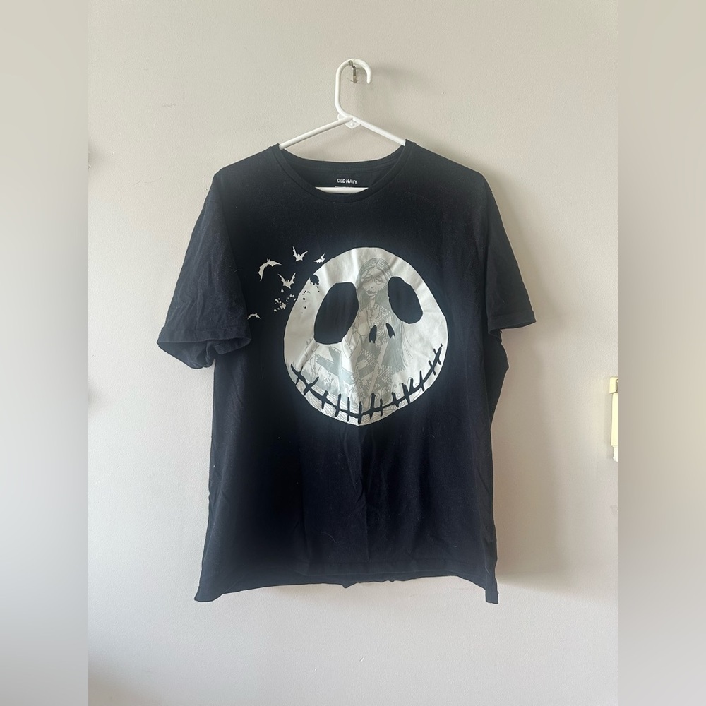 Women’s Old Navy Nightmare Before Christmas shirt xl